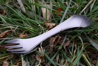 The integrated set of pure titanium knives, forks, and spoons